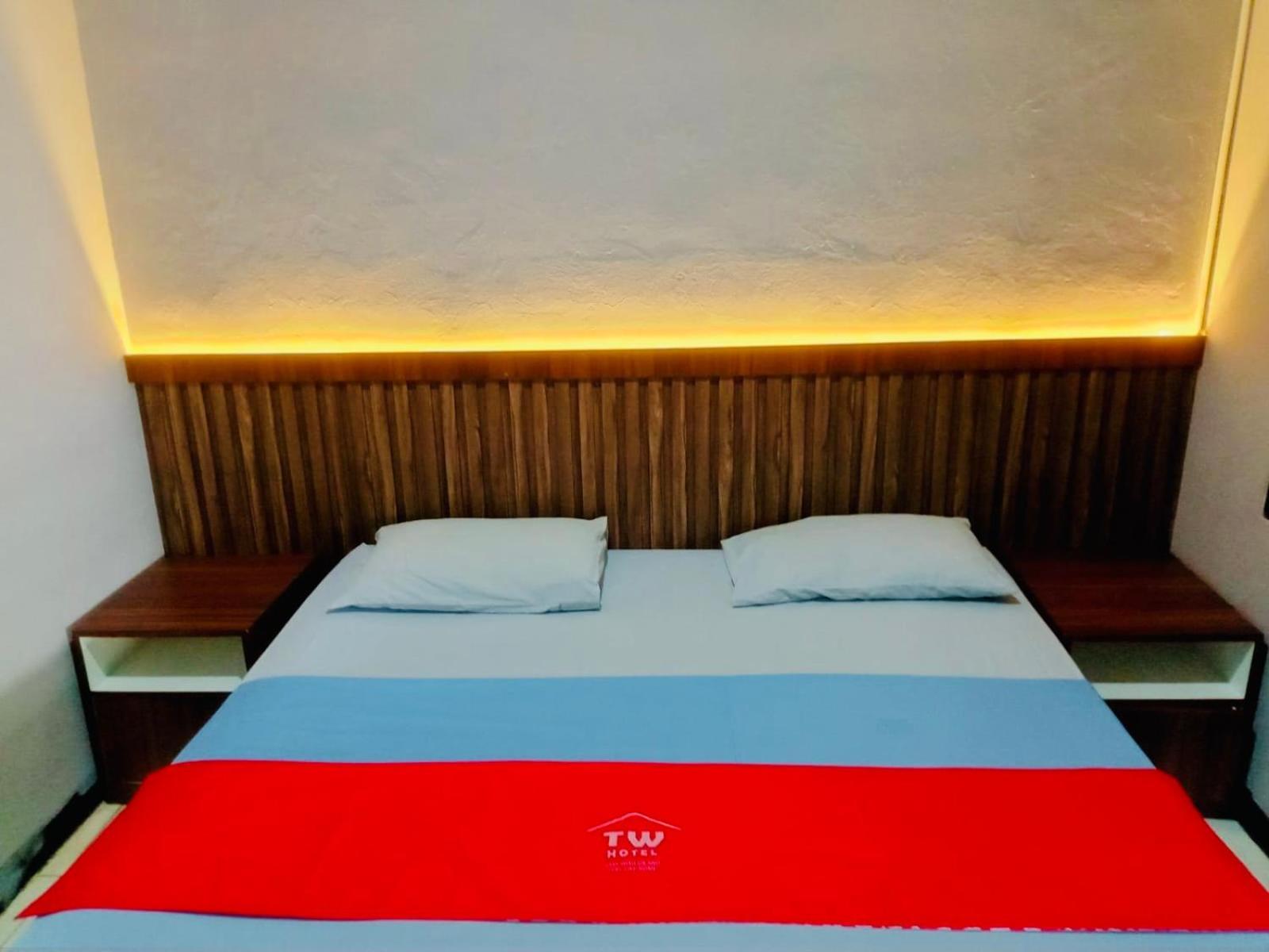 Tw Penginapan Cianjur Exteriör bild